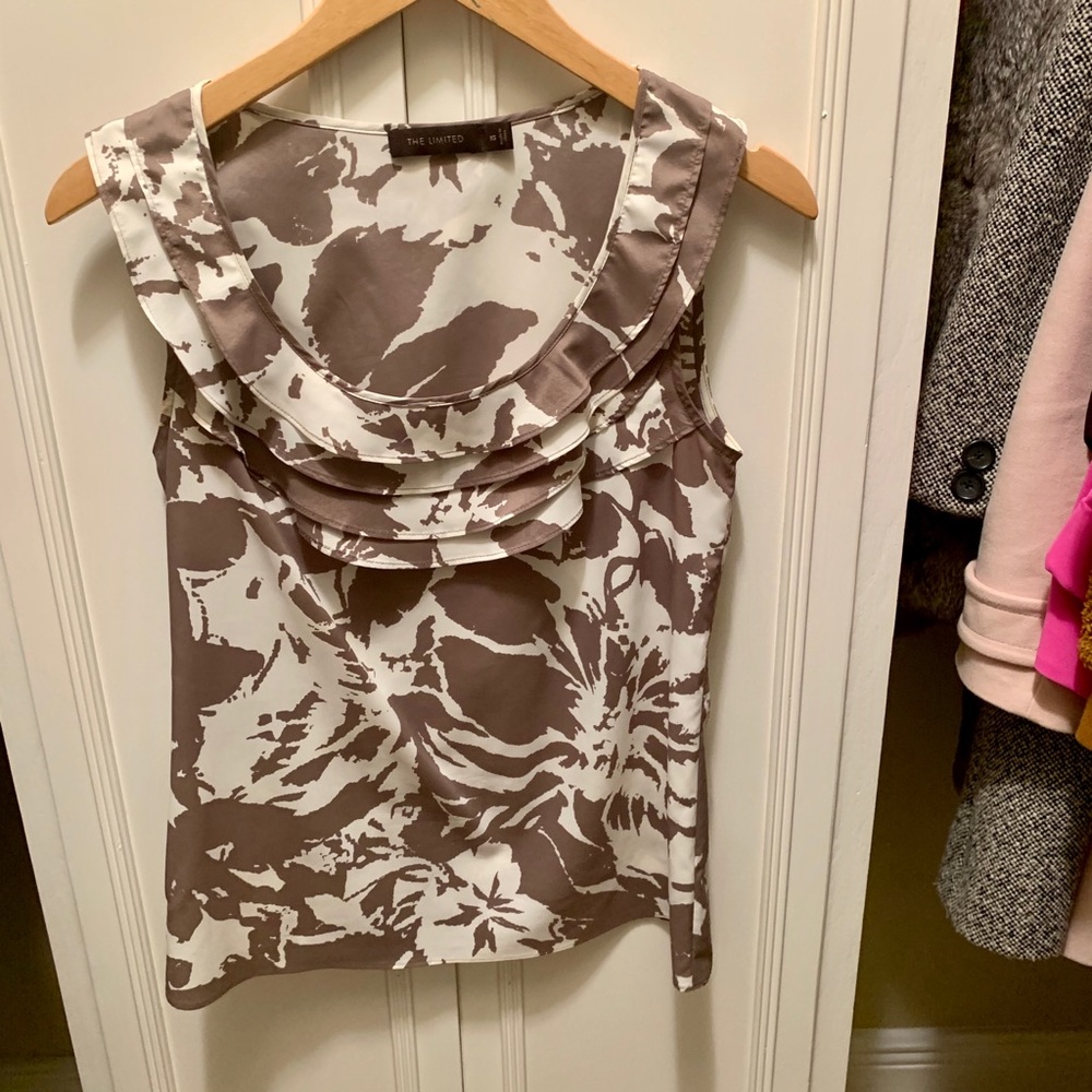 Floral top